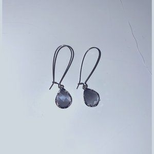 Grey Kendra Scott Earrings